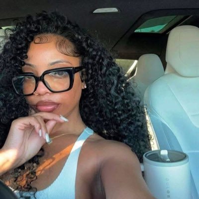 she. | yes i will buck on you | blocked = you’re pussy | piss a couple stans off & go on about my day 🙂 music luva.
