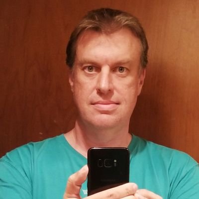 Boater, snowmobiler, sometimes funny, amateur weather photographer, photography fan, fitness, aquaholic. Sports fan. Photos & videos are mine.