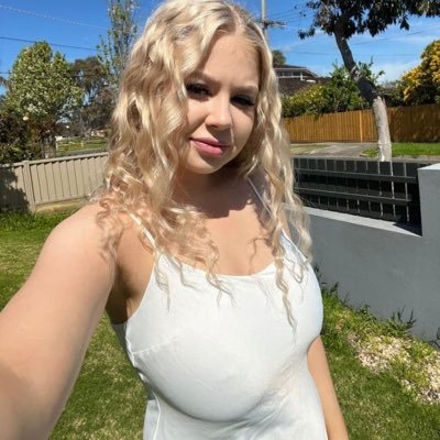 alisonrose9323's profile picture. Am single 🥲