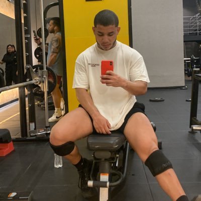 me agüito por todo                               ig: ruben_castro050
