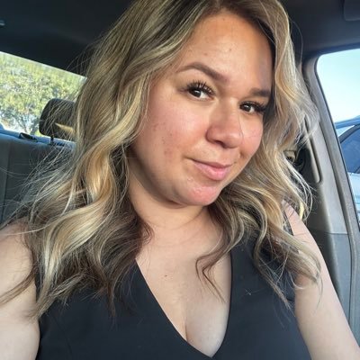 mariaisabelah's profile picture. Sonorense ☀️🌵
Personally, I really wanna enjoy my life this year. No more survival mode