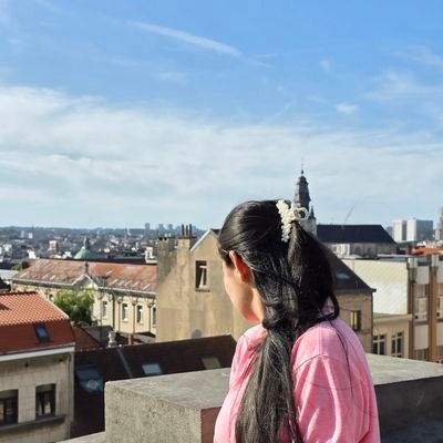 jas_chadha's profile picture. If you change the way you look at things, the things you look at change