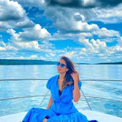 LisaMiller165's profile picture. #yoga #travel #reading #wine #jewelry #clothing #womeninvestors