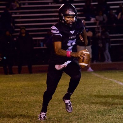 6’2| 210|Saginaw,Mi |Quarterback| 4 year varsity starter |Saginaw United High School | class of 2026 | GPA 3.0 | contact : Allenjo@k12.spsd.net (989-930-8014)