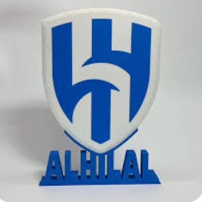 أبتعد عن كل شيء يؤذيك فكل لحظة تمضي من عمرك لن تعود