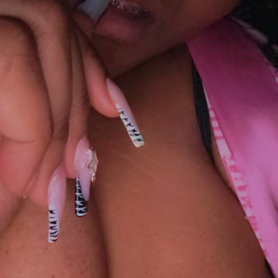 I love being naughty and nice 😊 😈 Add my snap @itzkc_21 https://t.co/WjTxQudd5Q