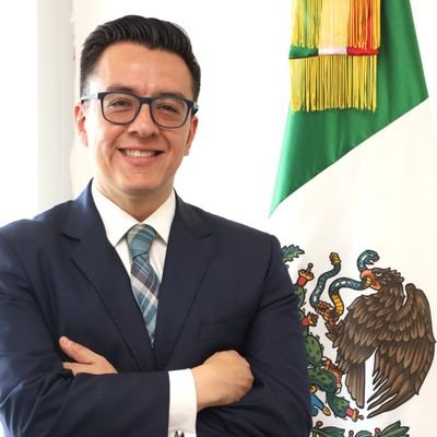 Consultor Jurídico Adjunto en @SRE_mx. @DerechoUNAMmx, @UHLaw y #OrgulloSEM. Tuits a título personal, RT no endoso y todos los deslindes de estilo.