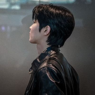 Kala itu 1991, jibilah sinematografi mengalir serata nadinya, buat kidung pujian terlantun 'tuk dirinya. Hwang Inyeop, asmanya.