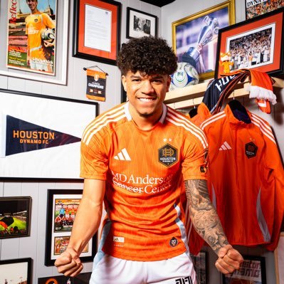EnnaliLawrence's profile picture. @HoustonDynamo || Ig:ennalilawrence