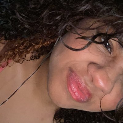 lilowyxs's profile picture. lilo dnv a outra se foi