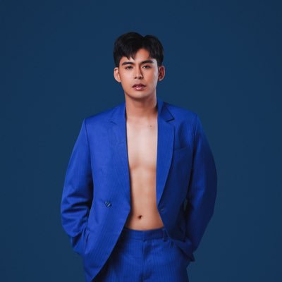 25 • 5'9 • Dancer • Cabin Crew Aspirant