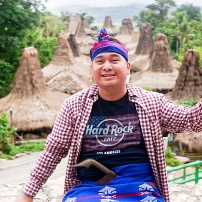 INTP | Tech Enthusiast | Musician | Traveler | Foodie | Build with Twilio