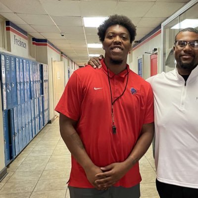 Bethel University Alumni 2021 👨🏽🎓 | 936📍 | Educator/Coach @ Chickasaw Middle School.