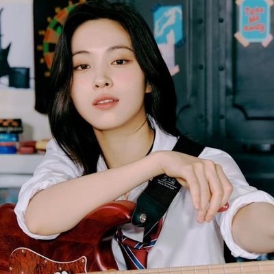 MIDZY ot5 🤍 !! Ryu biased 🐱 Chaery is my love 🦊
Blink 🖤💗
