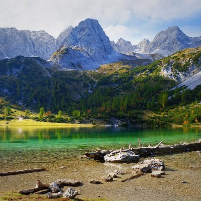 kiraboshiurara's profile picture. 豊かな自然に囲まれて、ただ穏やかな日々を望んでいます