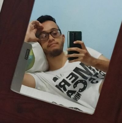 Colombiano 🇨🇴 Creador de contenido 🤤😜 Todo mi Contenido está Disponible al DM 🍑💦 Sígueme también en @JadenEx2do