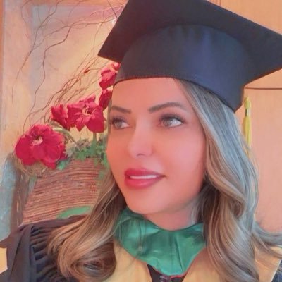 استاذة أكاديمية 🇦🇪، دكتوراه في إدارة الأعمال🇺🇲، مهتمة بالشأن الإقتصادي، الإجتماعي والإنساني، حساب شخصي
Working as an Academic Professor.