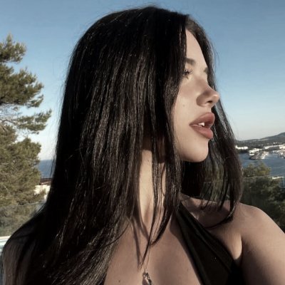 𝗠𝗮𝗿𝘁𝗶𝗻𝗮 𝗦𝘁𝗼𝗲𝘀𝘀𝗲𝗹🦋 • 𝐈𝐧𝐟𝐥𝐮𝐞𝐧𝐜𝐞𝐫 𝐲 𝐦𝐨𝐝𝐞𝐥𝐨 𝐚𝐫𝐠𝐞𝐧𝐭𝐢𝐧𝐚 🇦🇷
ɪɢ: ɢᴏᴅᴅᴇssᴄᴜᴘɪᴅ