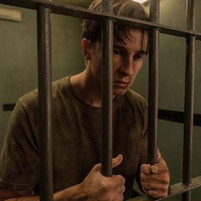 TAG ME /DM ME to jail @Drewsephstarkey stans with no shame!!!