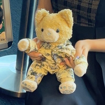 うたプリ🌈 レン、セシル、カミュ担 成人済み(高校卒業済み)ねこかわいーねしたり、ねこのお洋服を作ったり日常呟いたりします。 無言フォロー、いいね失礼します🙇♀️仲良くしていただけたら嬉しい〜です✨