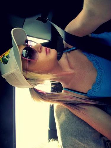 senior 2012 ✘o ✘o ♥   @taylornoelle22 my other twitter account #teamfollowback