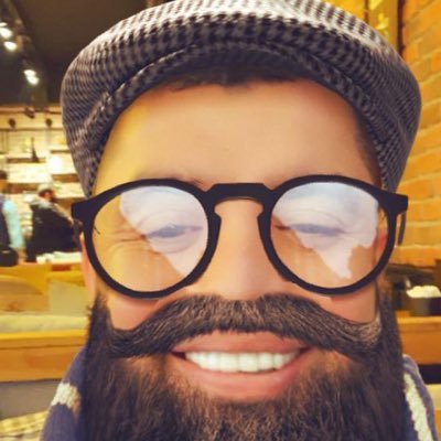 UmutKaradas90's profile picture. iyilik yapan mükafat bekliyorsa TEFECİDİR. tek derdimiz iman ile ölebilmektir başkada derdimiz de gayemiz de yoktur!