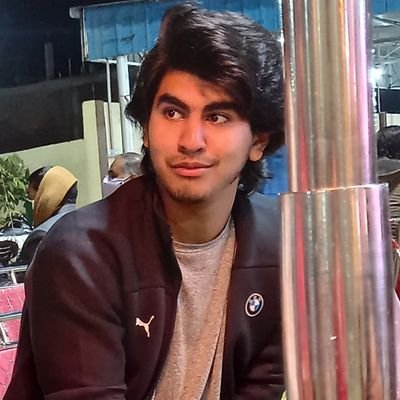 Bel/buddhi,
Legally biyah krne ki umar nhi hui h meri