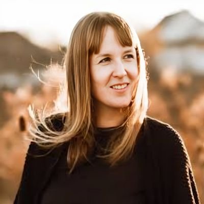 kristen_cicca's profile picture. Kristen Ciccarelli is a bestselling fantasy author of The Crimson Moth duology, Edgewood, and the Iskari series, known for weaving rich world and fierce heroine