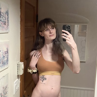 MissMars01's profile picture. 