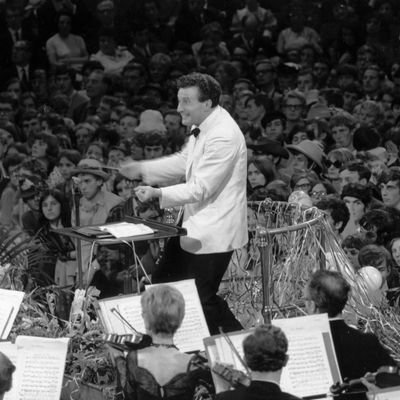 zyszuedu's profile picture. Leaking