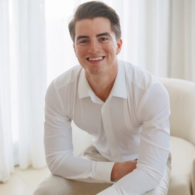 DannyChowaniec's profile picture. Face Everything And Rise