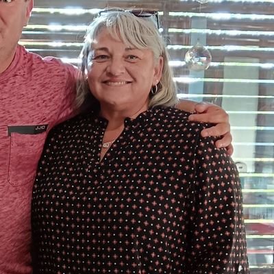Solo deseo que VOTES INFORMADO, No queremos que por tu mala elección nuevamente vamos al tarro de basura, VivaChile!!!! 🇨🇱🇨🇱