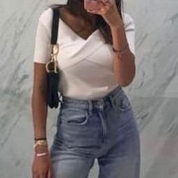 Houbor34946's profile picture. 