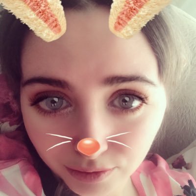 دازاین تنها هستندای که هستنده گی میکند او به بودنش در جهان اگاه است، این جهان کوه است و فعل ما ندا -
