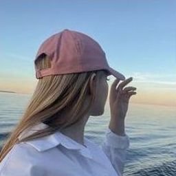 Rhowor12261's profile picture. 