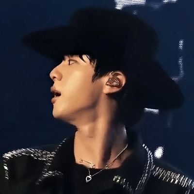 𓂃 𝘣𝘢𝘯𝘨𝘵𝘢𝘯 𝘣𝘰𝘺𝘴.៹ 𝓚𝓲𝓷𝓰'𝓼 ✧
~ 💛🩷💙🤍 #seokjin cowboy is my Roman Empire 🏹
| only army🍷