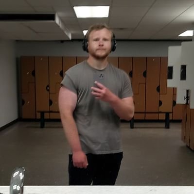 The Sphere Shooter! content creator for @StrikeXGG. Buffalo sports retweet spammer. https://t.co/OSQUxIhwCC