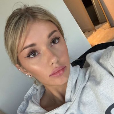 BettyMarry37351's profile picture. 