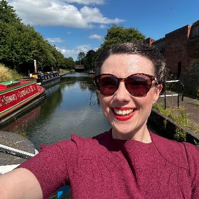 Work Based Tutor at the University of Portsmouth.
Keen on Naval History, Fitness Racing and Doggies.