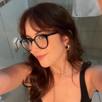 euamoxequemate's profile picture. you are anonymous, i am a concrete wall