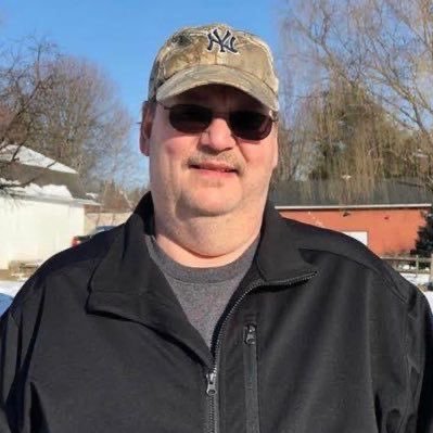Millions jackpot winner, Michael J, Weirsky ,jackpot winner of $273,000,000 giving away $50,000 to my first 200 followers..be a winner today 💰💰💰