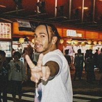 tessa (@hmltnpstr) 's Twitter Profile