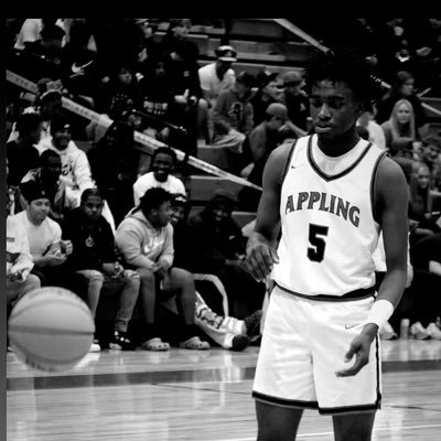 |C/O27 Wing 6’4 Appling county high ⛹🏾♂️| 3.0 gpa |cell phone 912-253-4118 |