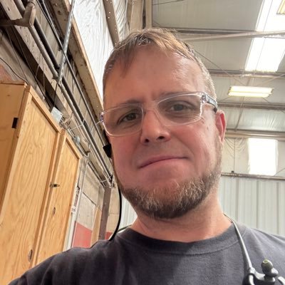 dwalden46's profile picture.
