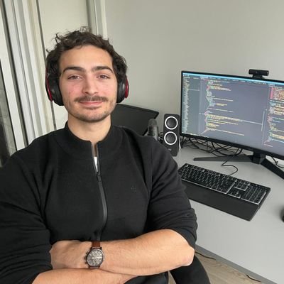 hassan4dev's profile picture. 