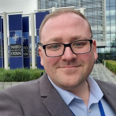 Journalist | @gcu_alumni and Cyber Security graduate. | @NUJofficial member. | Editor of @UKDefJournal and prolific freelancer | Talks about 🚢s & ✈️s.