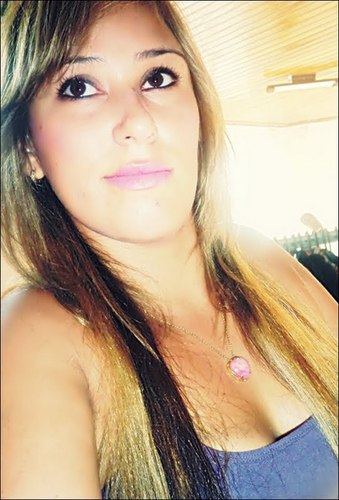 A vida é feita de escolhas, e eu faço as minhas, certas ou não... Eu corro atrás do que acredito, e sigo pelos caminhos que acho certo,