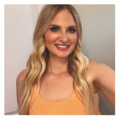 hotttmess012's profile picture. mommy to my beautiful girl Maylee Jayde & Madelyn Rose and married to my soulmate 💍