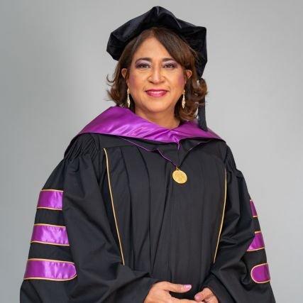 Ingeniera Civil 👷🏾♀️| Profesora Regular Titular 📚 | Exdecana de la FIC 🎓 | Expresidenta de la @spiapanama ⚙️ | Rectora de la @utppanama 2025-2028 🏫.
