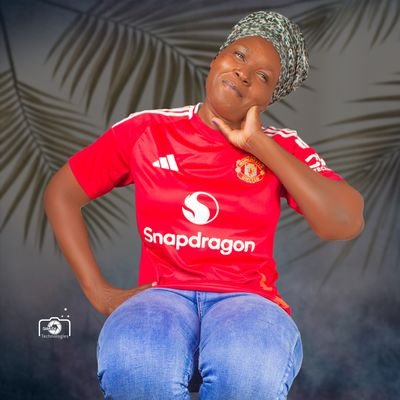 Born again, potential happily married/mama gals,radio and Internet lover, Manchester United diva.
